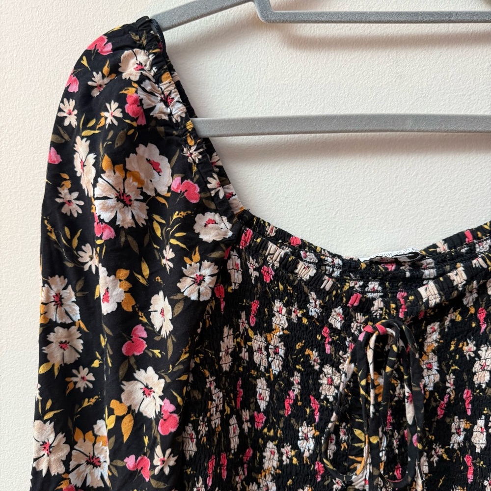 Patrons of Peace Smocked Floral Blouse - Picture 2 of 8